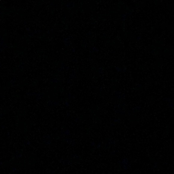 Meet your Posher, Laura - Picture 1 of 1